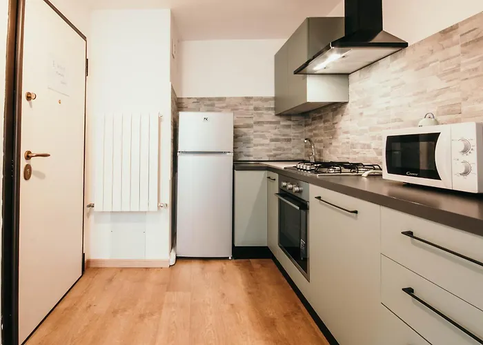 Re - Lakeside L&b * Baveno